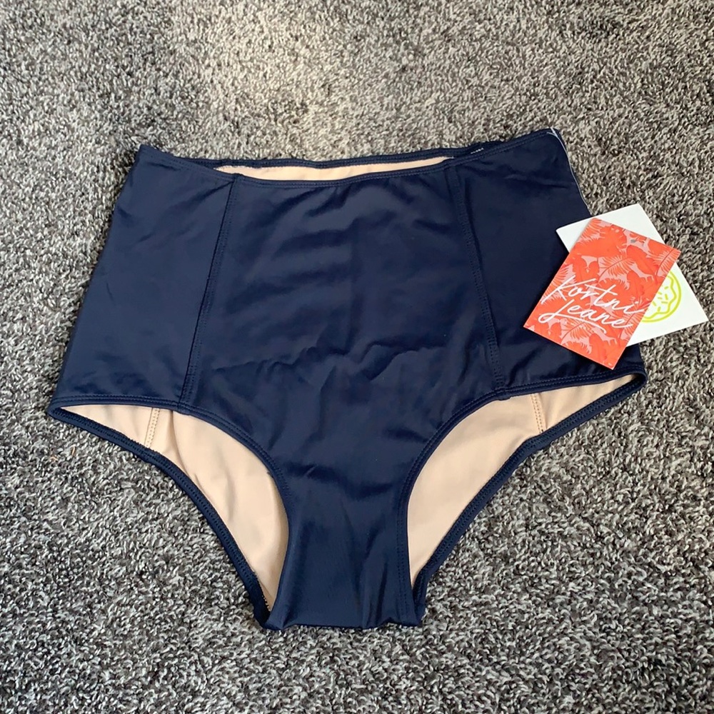 Brand new deep navy Kortni Jeane swim bottoms